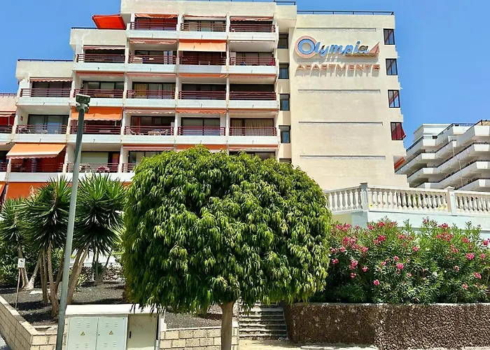 Stylish Olympia With Ocean View Apartament