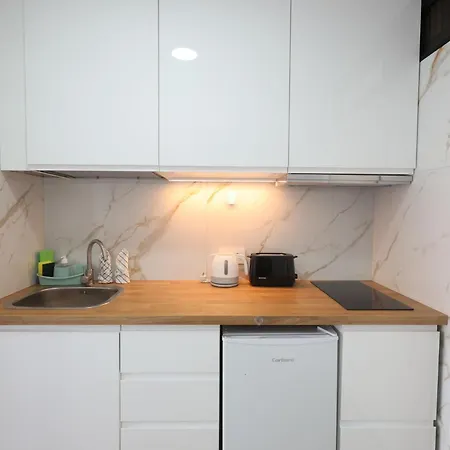 Stylish Olympia With Ocean View Apartamento *